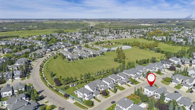 2407 Hagen Way Nw, Edmonton