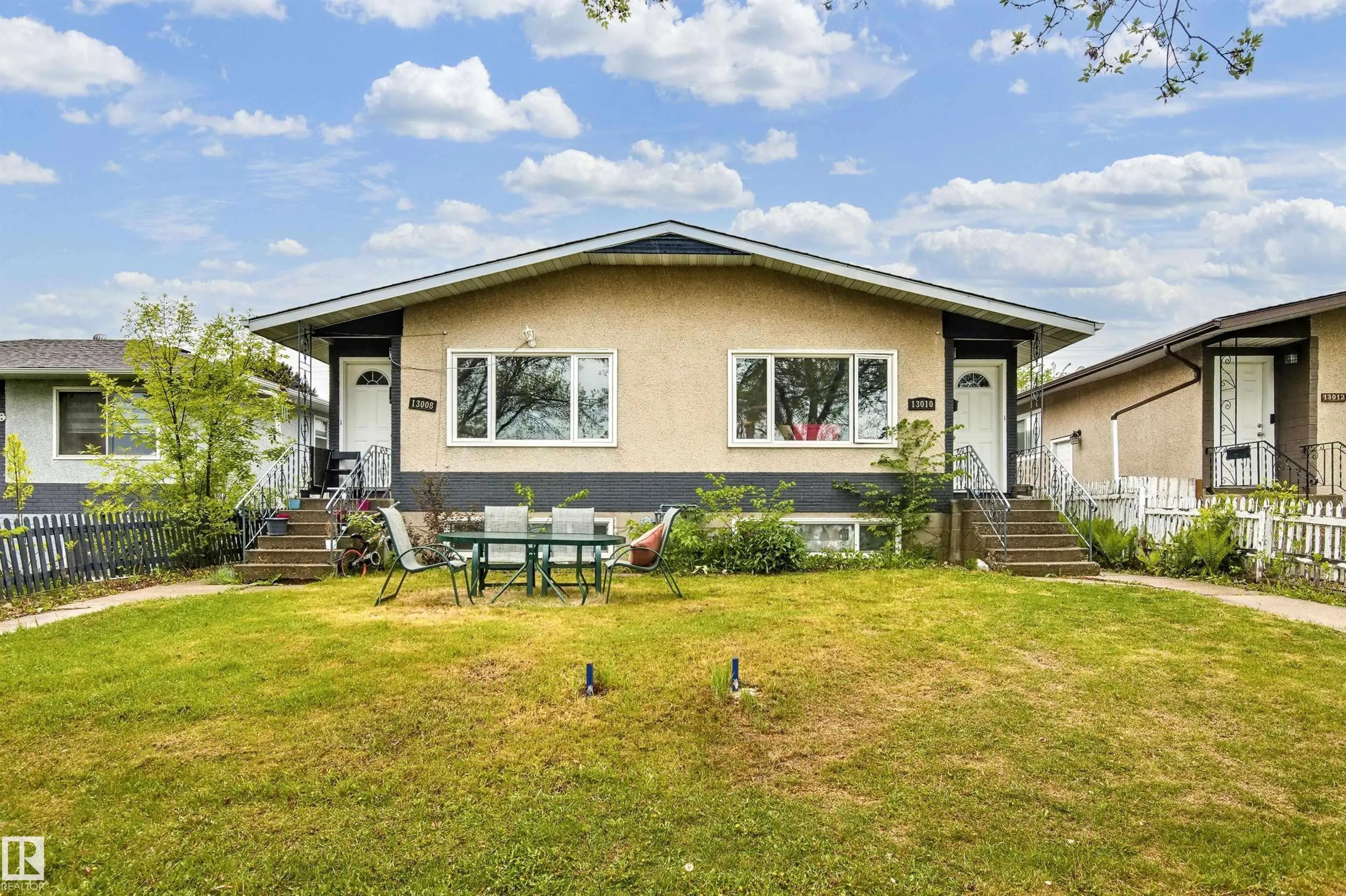 Edmonton Home for Sale: Single Family Listing in Lauderdale