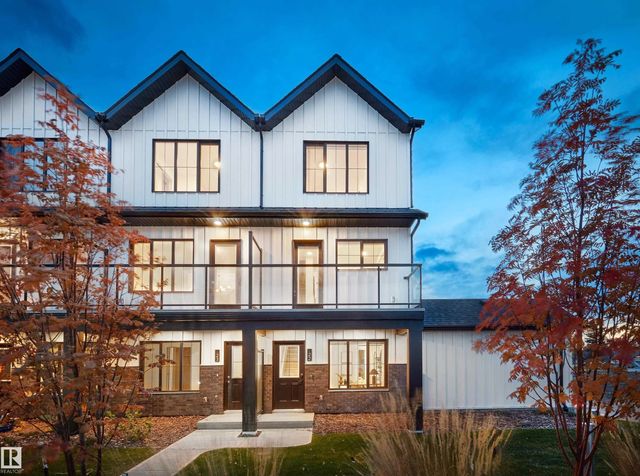 2024 Glastonbury Boulevard Nw, Edmonton