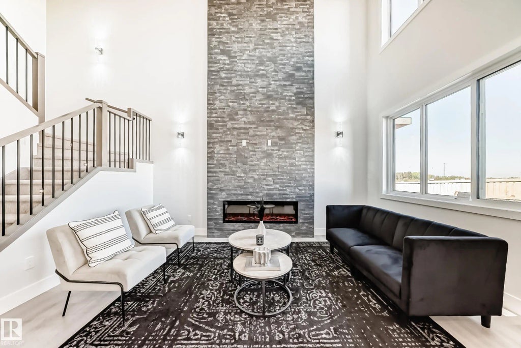 4 Edgefield Way, St. Albert