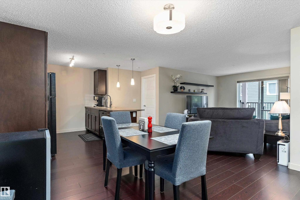 238 6076 Schonsee Way, Edmonton