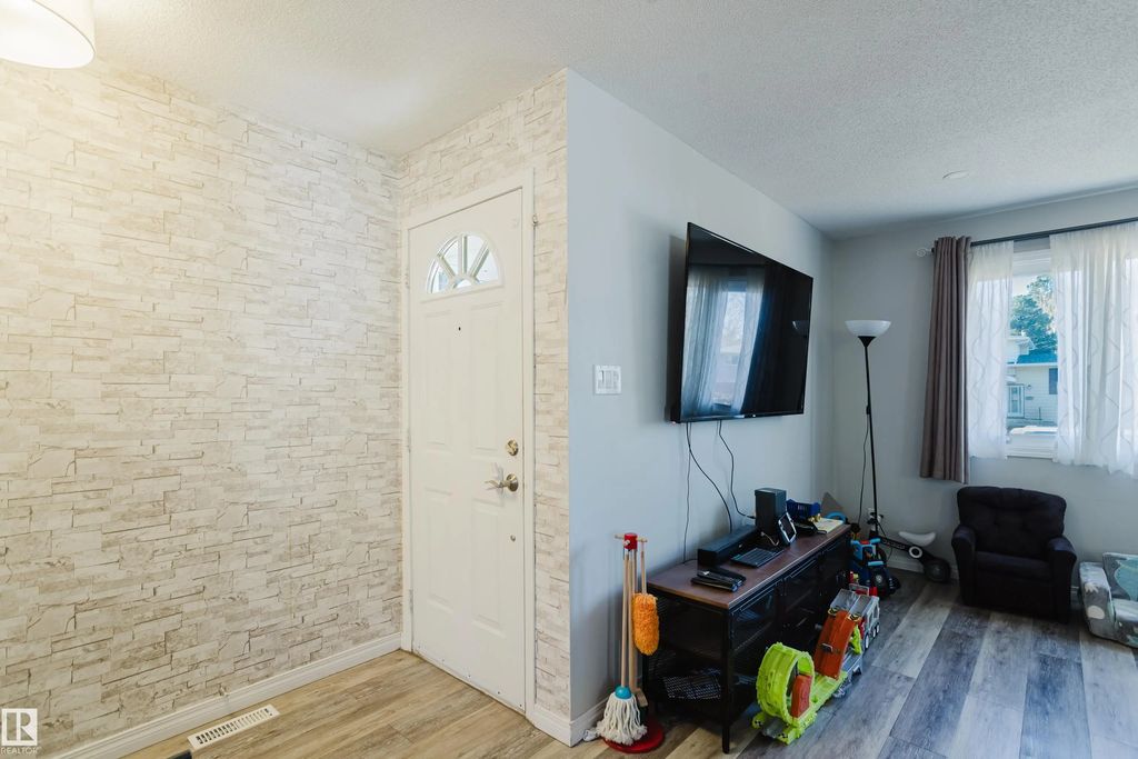 67 Starling Drive, Sherwood Park Property Listing: MLS® #E4513905