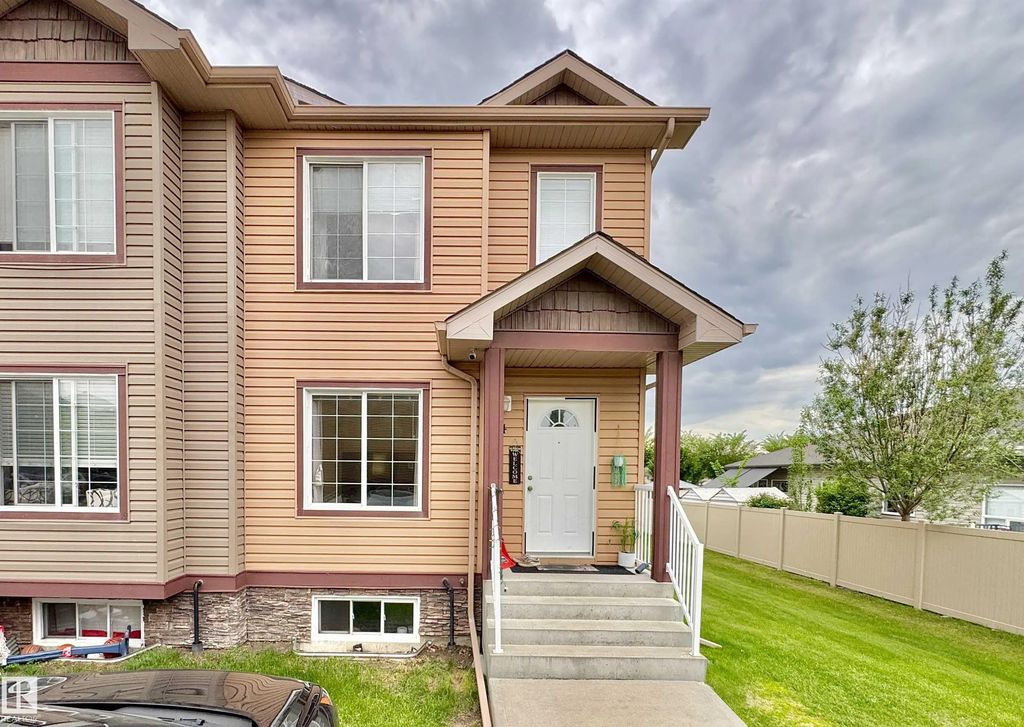 4 320 Spruce Ridge Road, Spruce Grove