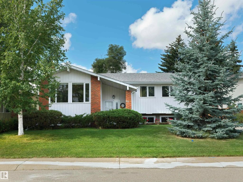 28 Westridge Crescent, Edmonton