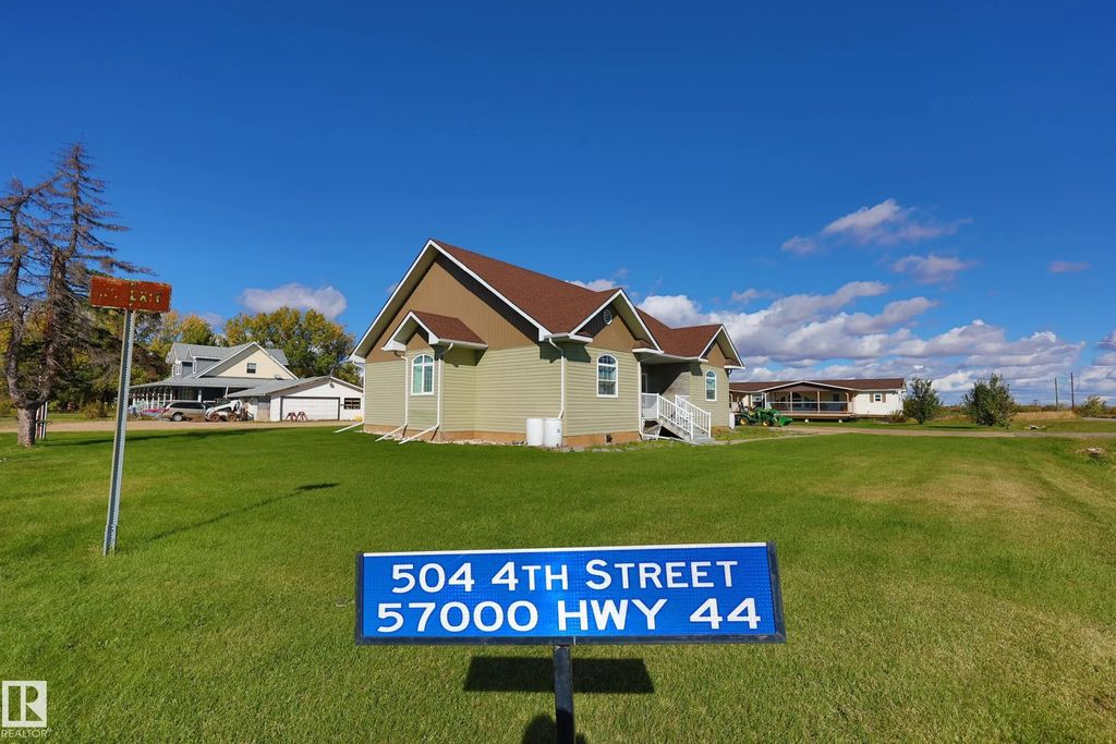 504 4 Street, Alcomdale