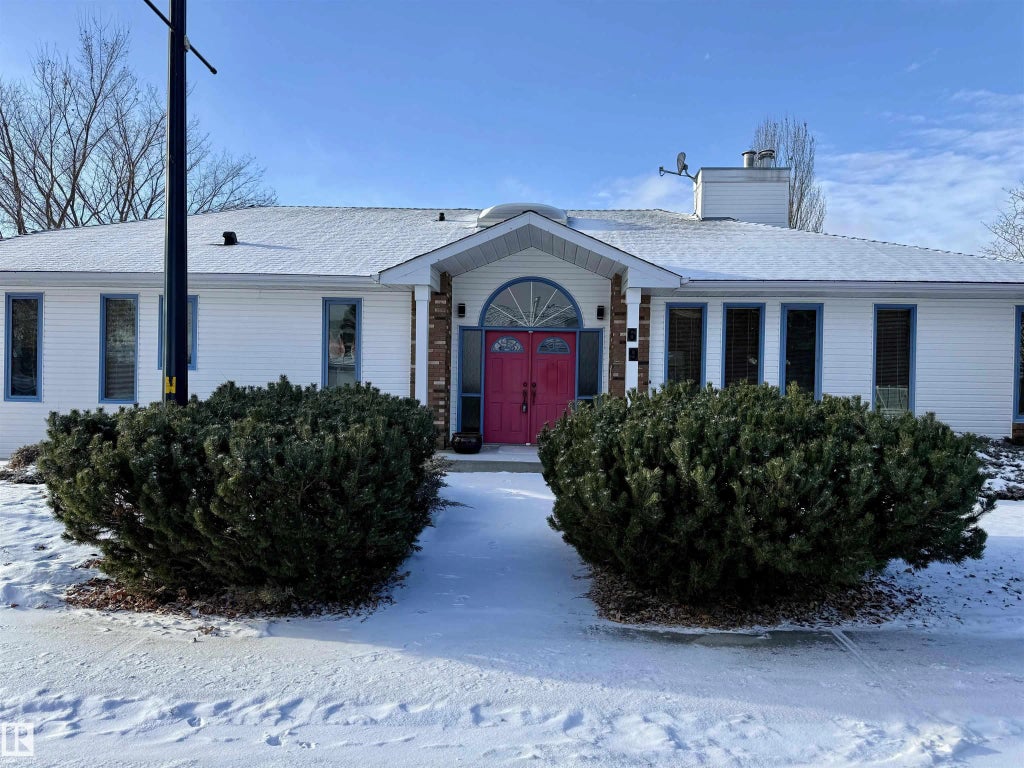 69 Nottingham Estates, Sherwood Park