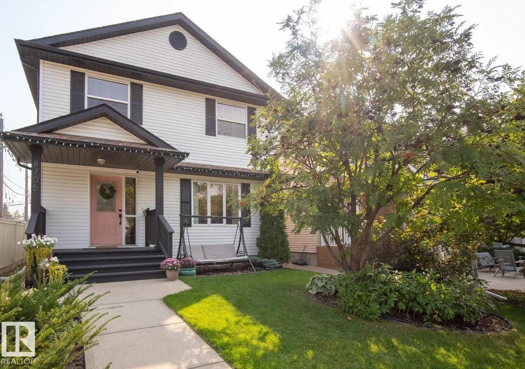 8705 92a Avenue, Edmonton