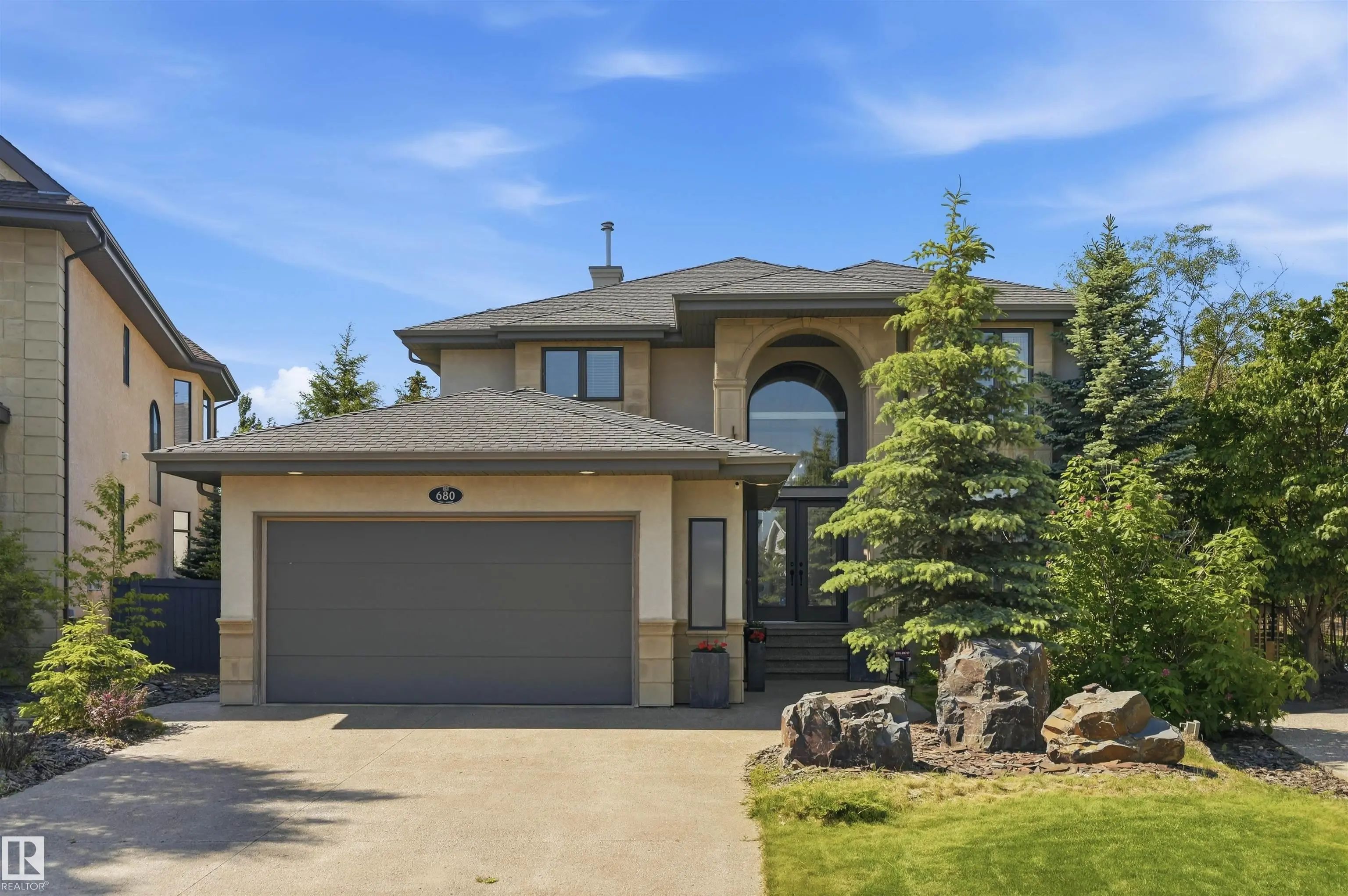 Photo for MLS®# E4499272 - home for sale at 680 Todd Landing Landing Northwest, Terwillegar Towne, Edmonton AB