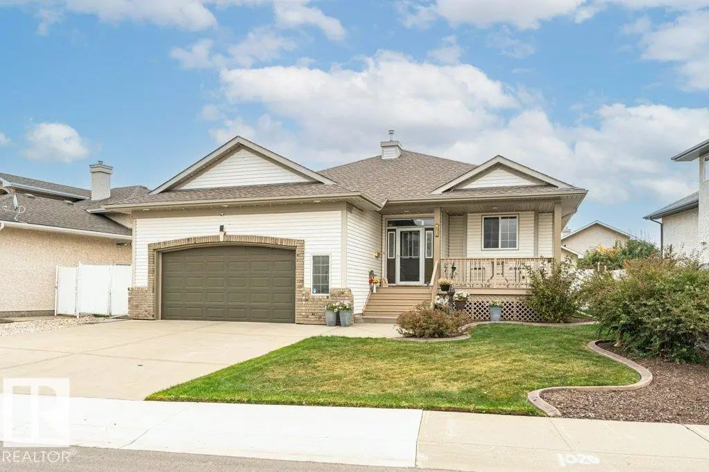 16532 75 Street, Edmonton