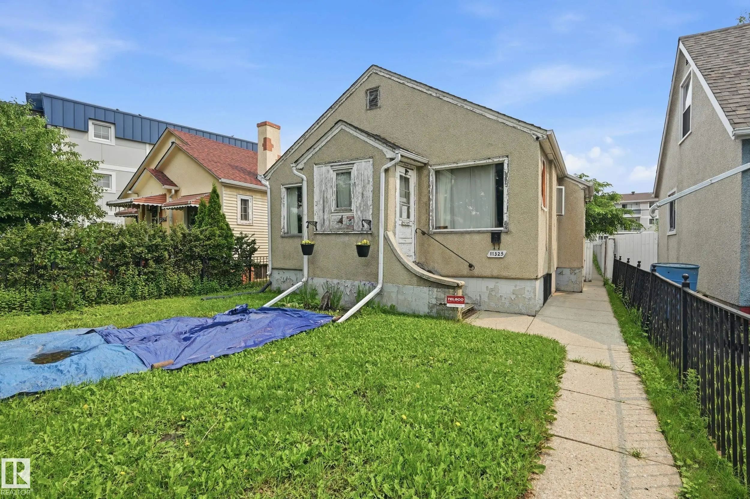 Photo for MLS®# E4497237 - home for sale at 11325 101 Street Northwest, Spruce Avenue, Edmonton AB