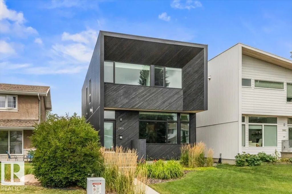 12406 51a Avenue, Edmonton