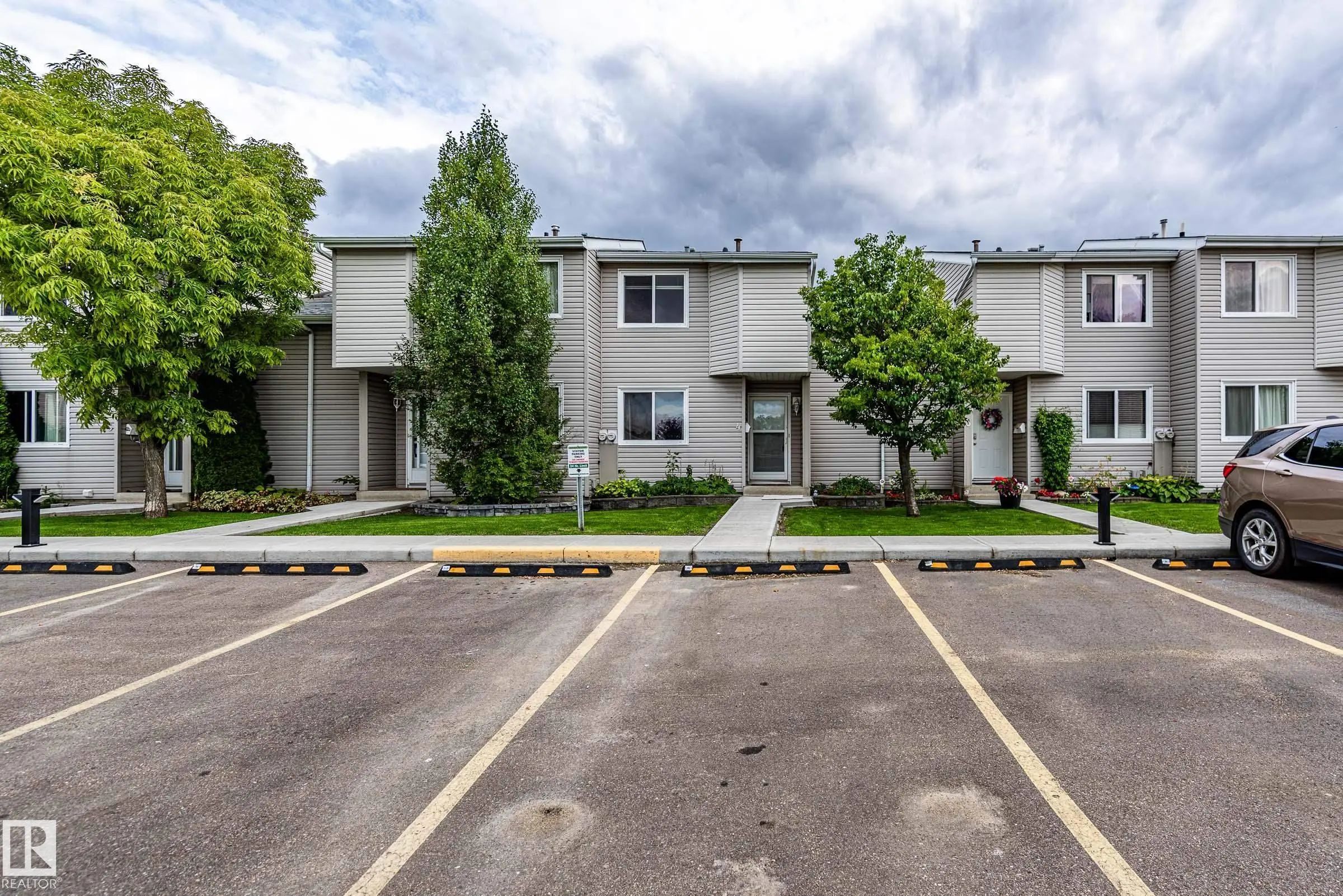 Edmonton Home for Sale: Condo / Townhouse Listing in Sweet Grass
