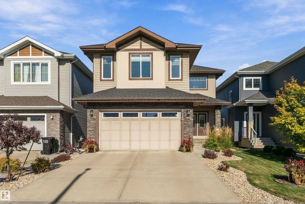 3620 Claxton Place, Edmonton
