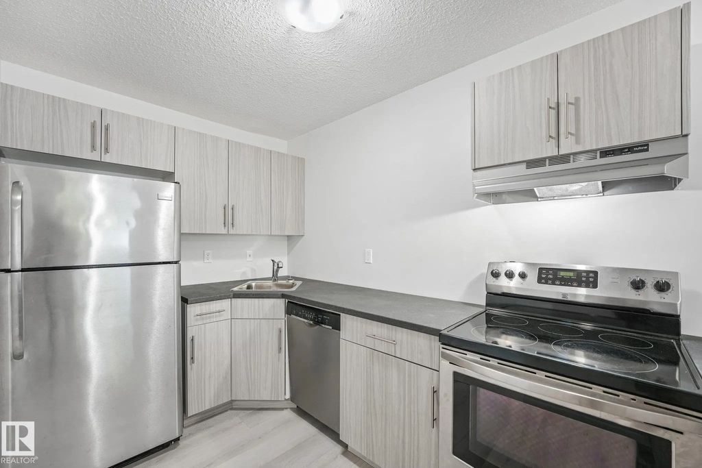 101 7915 112 Avenue, Edmonton