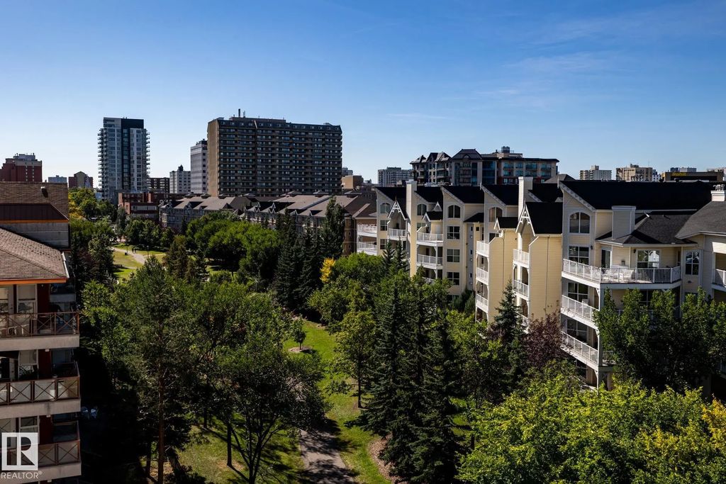 705 10909 103 Avenue, Edmonton
