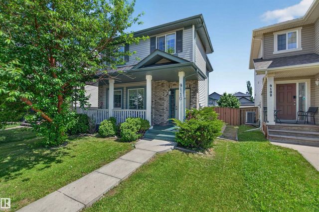 9110 Scott Crescent Nw, Edmonton