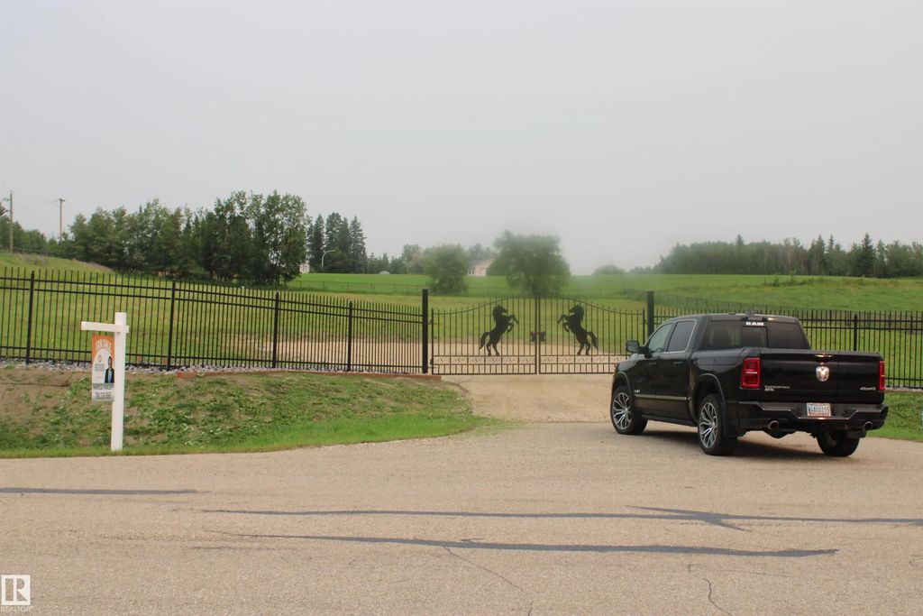 30 53413 Rge Road 274, Rural Parkland County