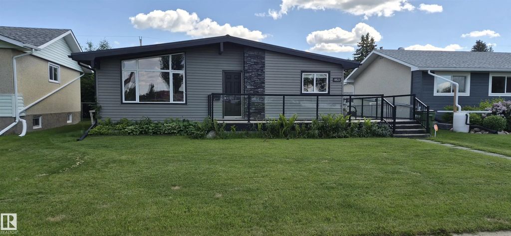 10523 105 Street, Westlock