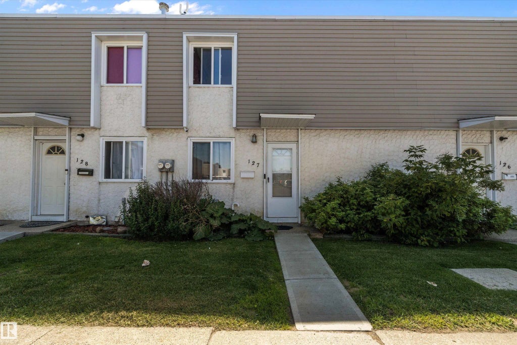 127 Cornell Court, Edmonton