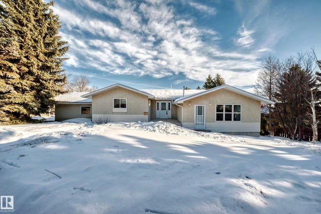 26 Louisbourg Place, St. Albert