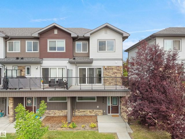 3346 15a Avenue Nw, Edmonton