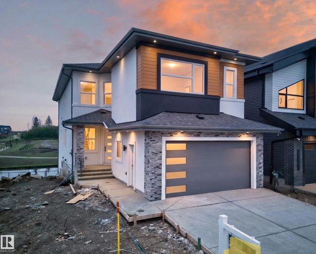 8737 Mayday Lane Sw, Edmonton