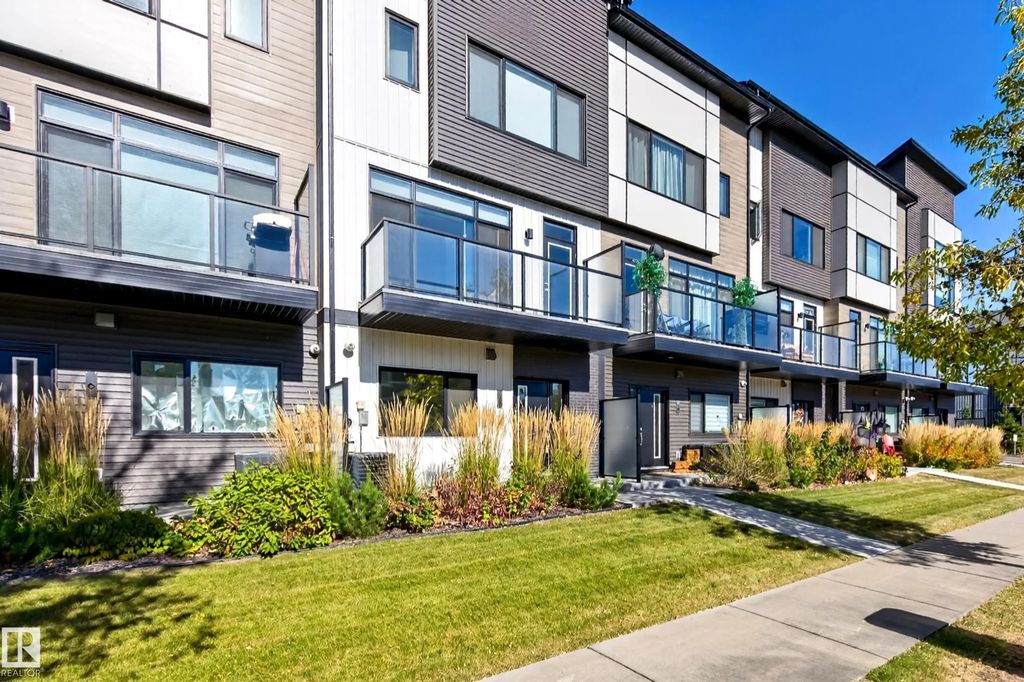 8 50 Ebony Boulevard, Sherwood Park