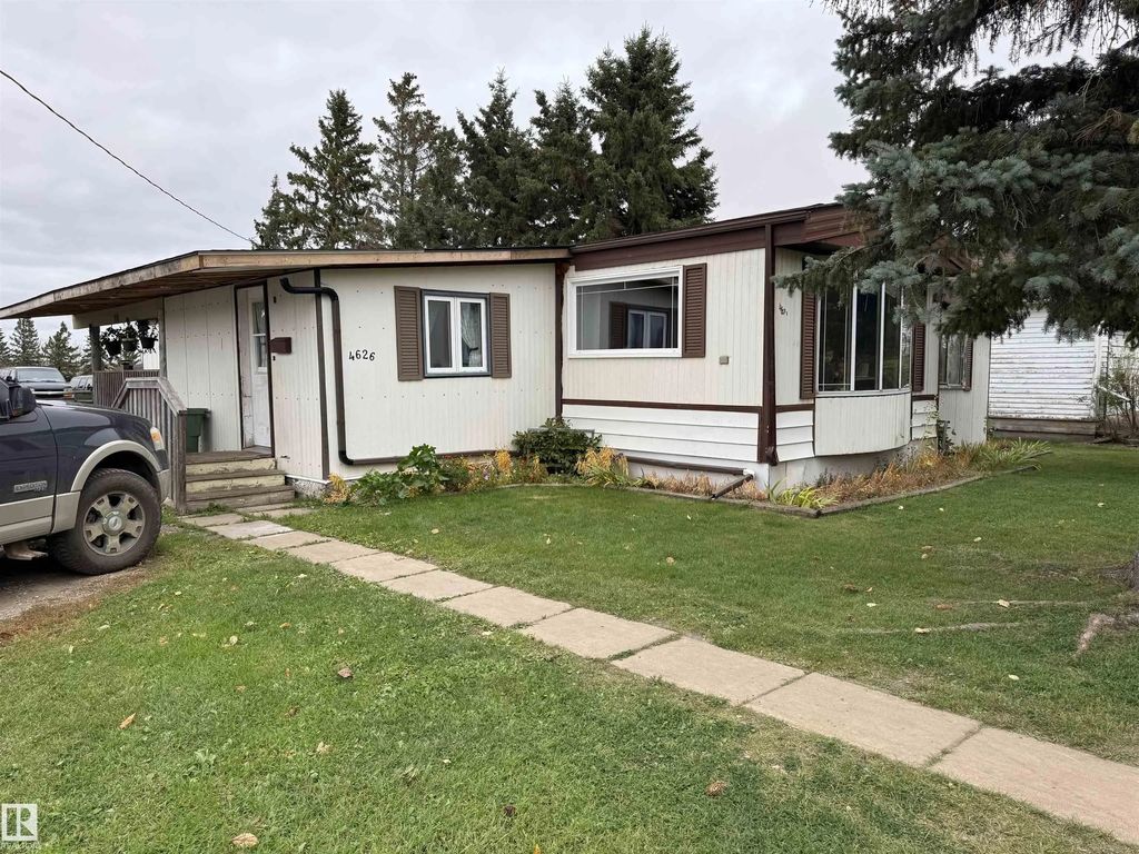 4626 51 Avenue, Willingdon