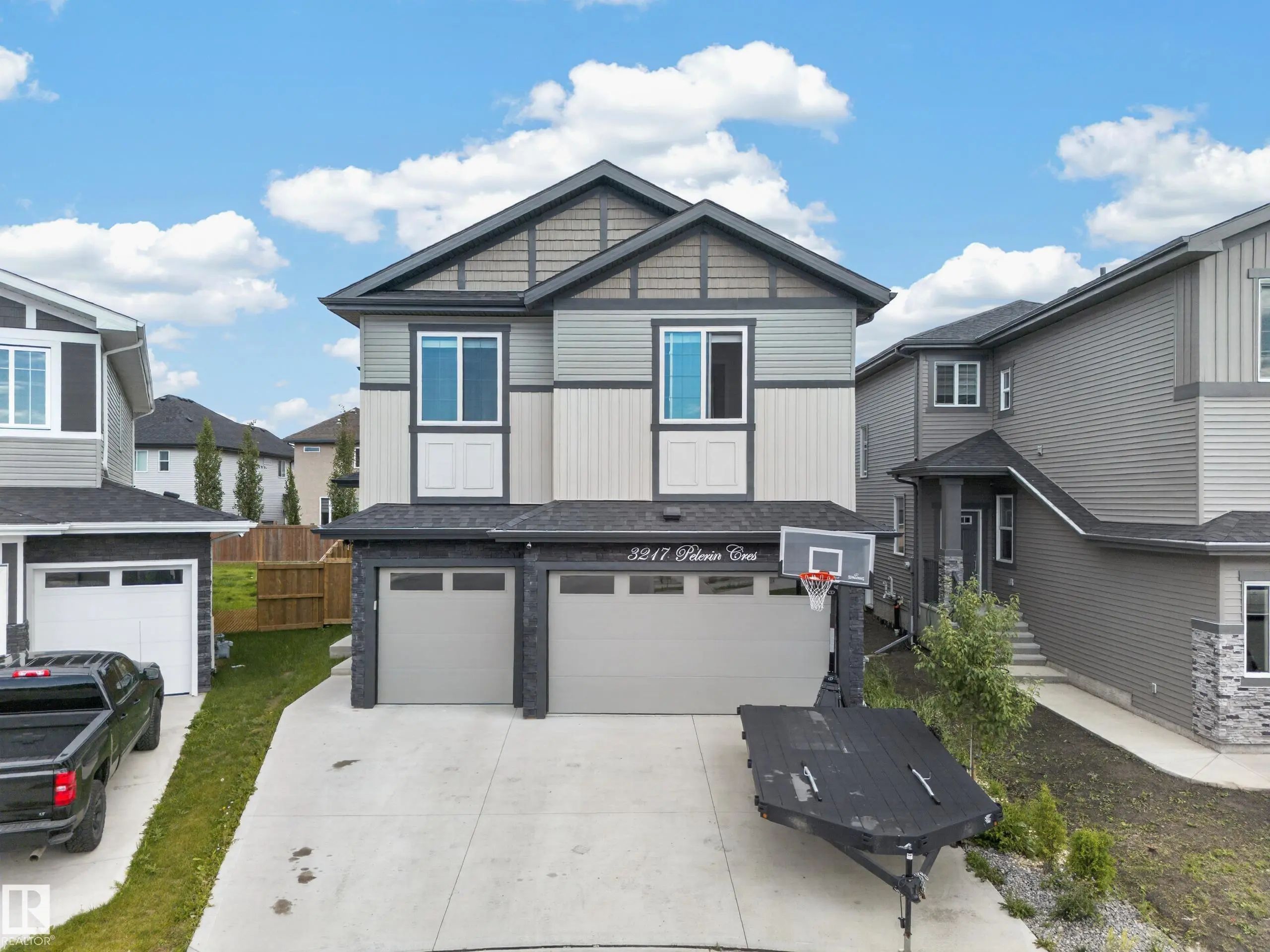 Beaumont Real Estate: Single Family Property for Sale in Place Chaleureuse