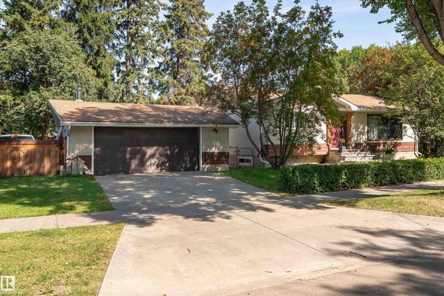 14906 76 Avenue Nw, Edmonton