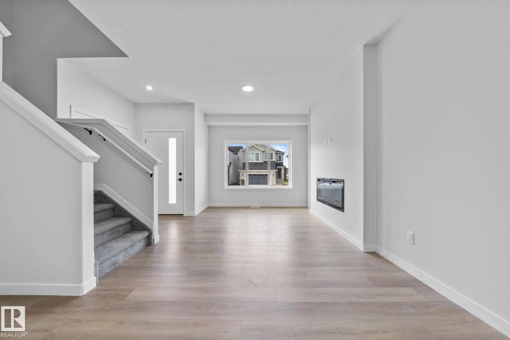 16521 20 Avenue, Edmonton