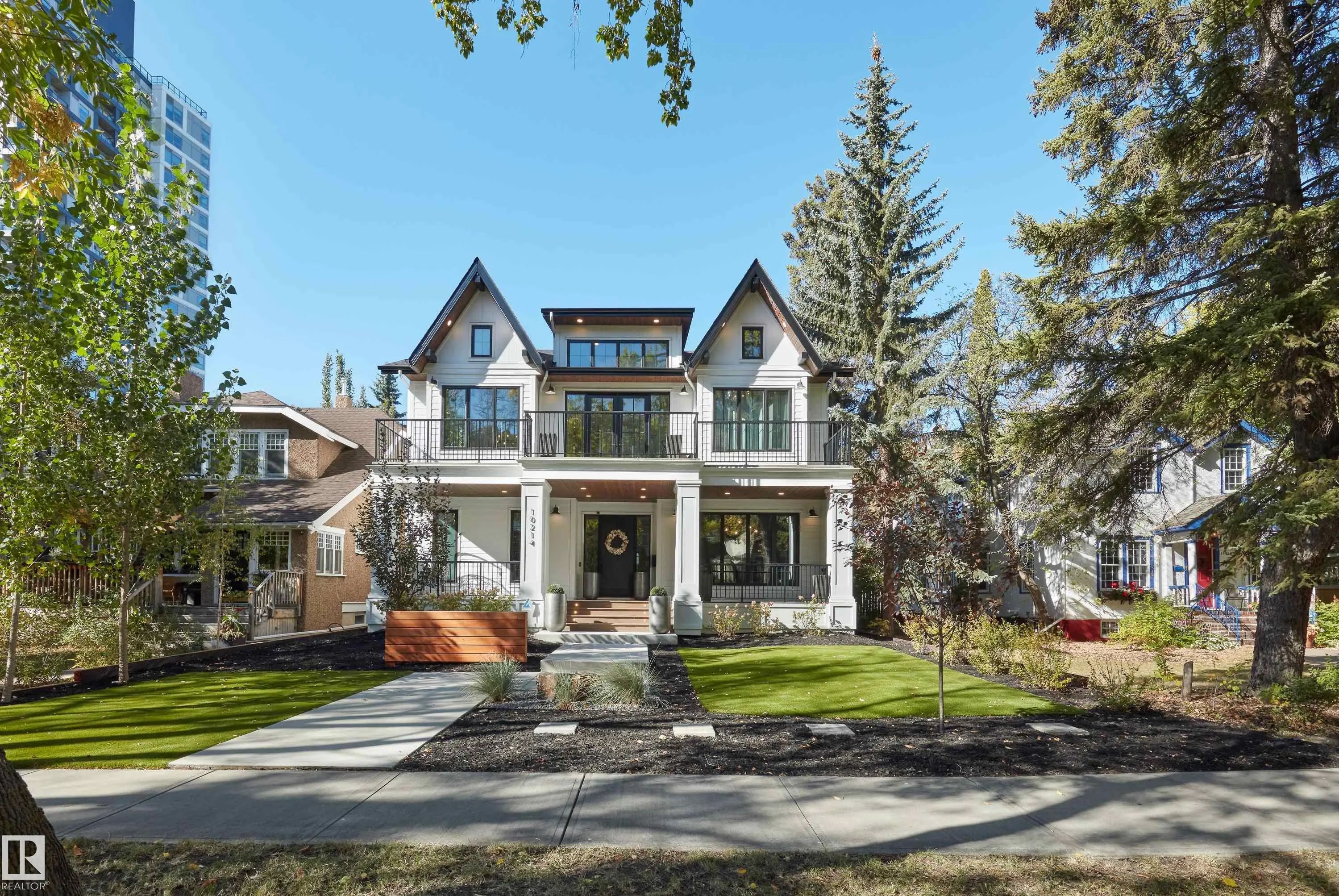 Real Estate Listing in Westmount, Edmonton