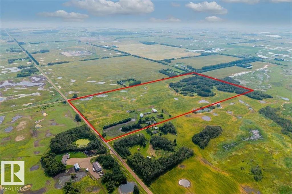 22507 Twp Road 564, Rural Sturgeon County