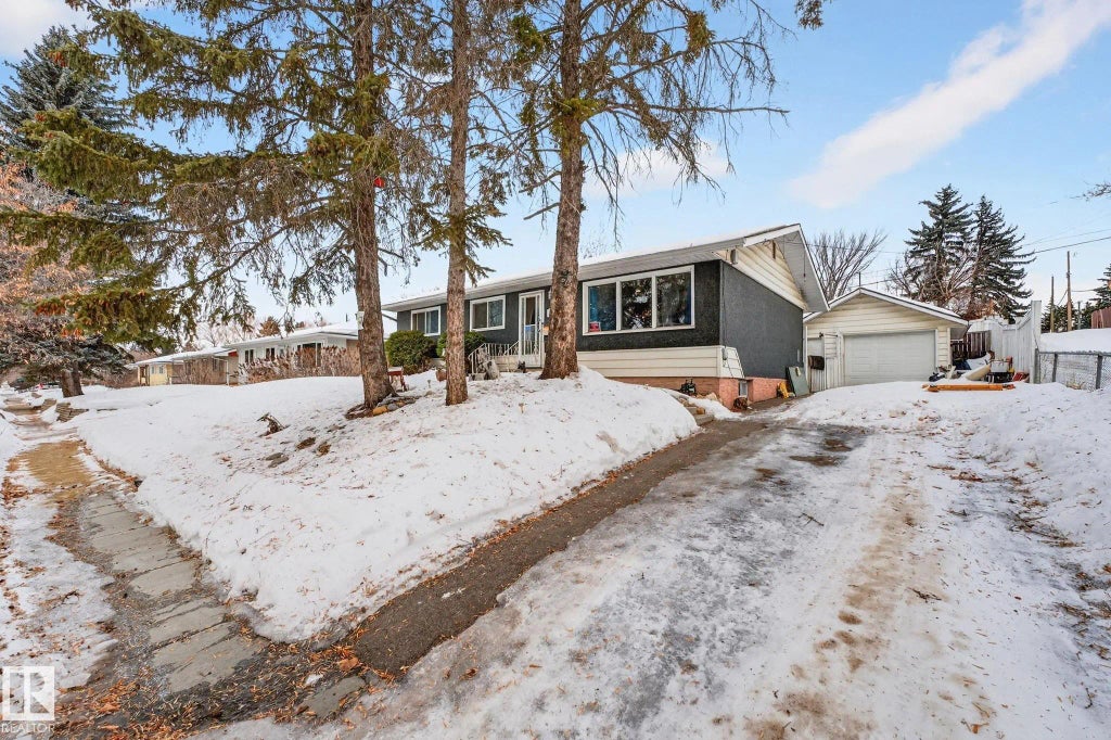 21 Sheridan Drive, St. Albert