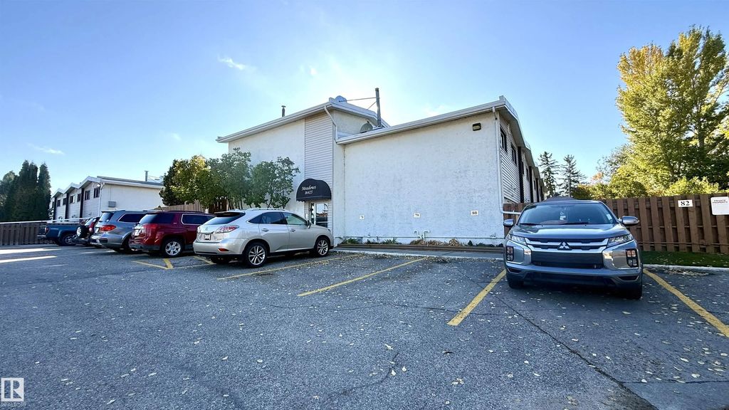 16425 89 Avenue, Edmonton