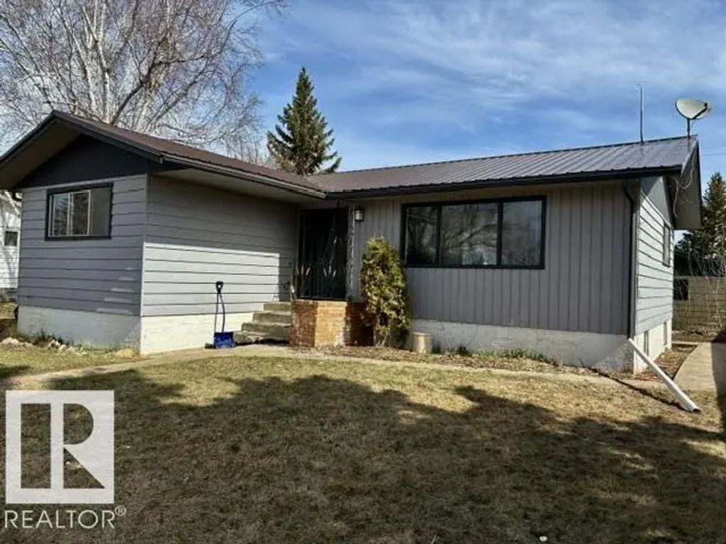 5206 51ave, Willingdon