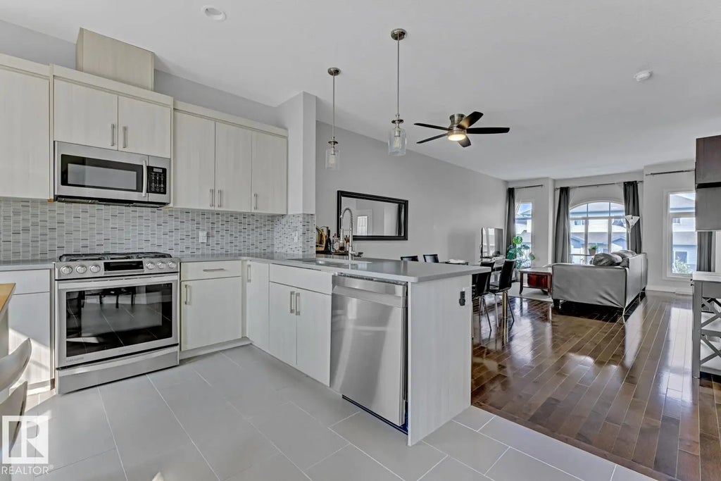 2 723 172 Street, Edmonton