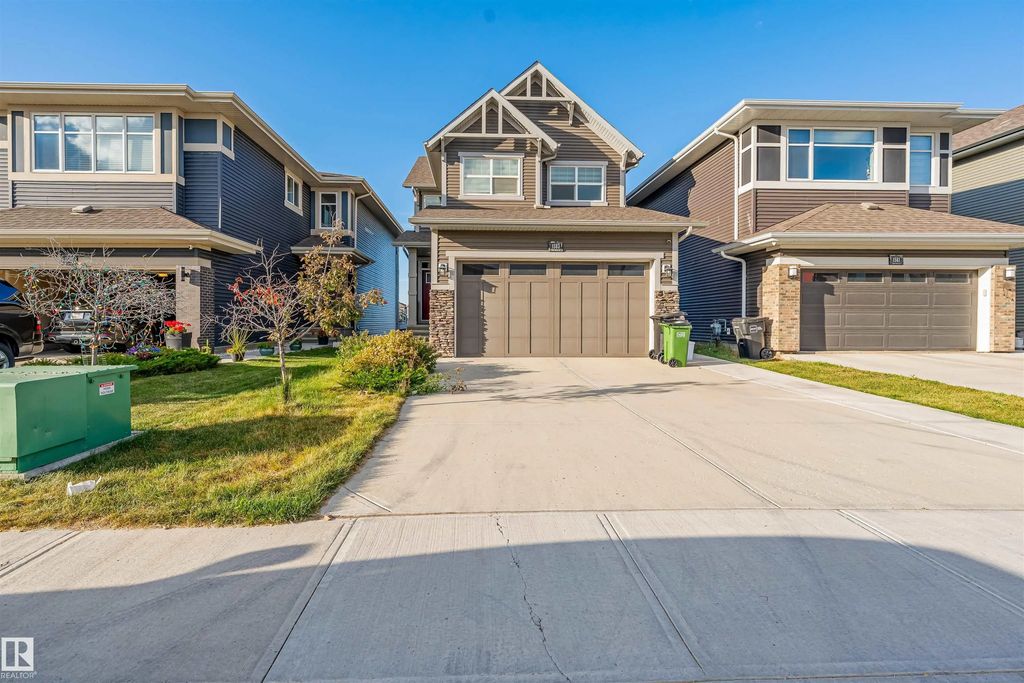 1583 Plum Circle Circle, Edmonton