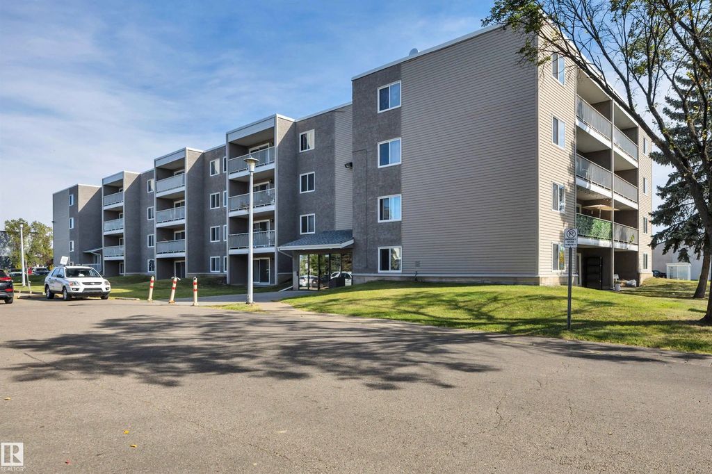 101 18204 93 Avenue, Edmonton