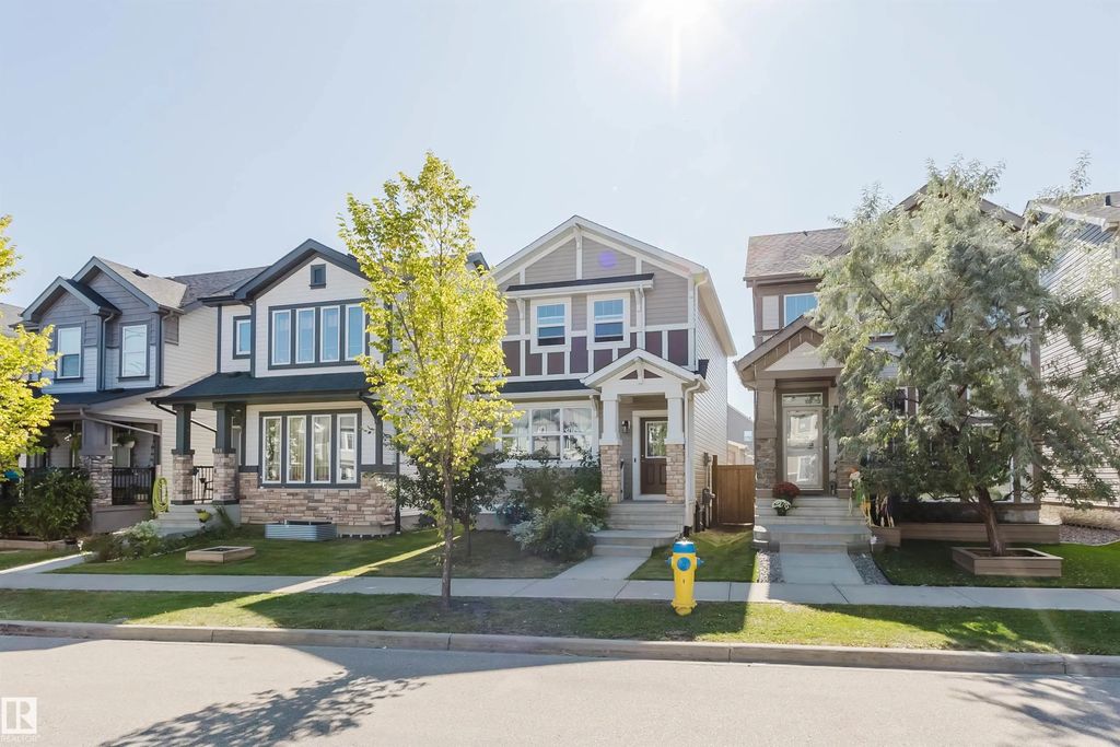 379 Allard Boulevard, Edmonton