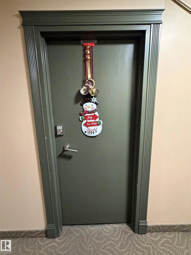 1314 13910 Stony Plain Road Nw, Edmonton