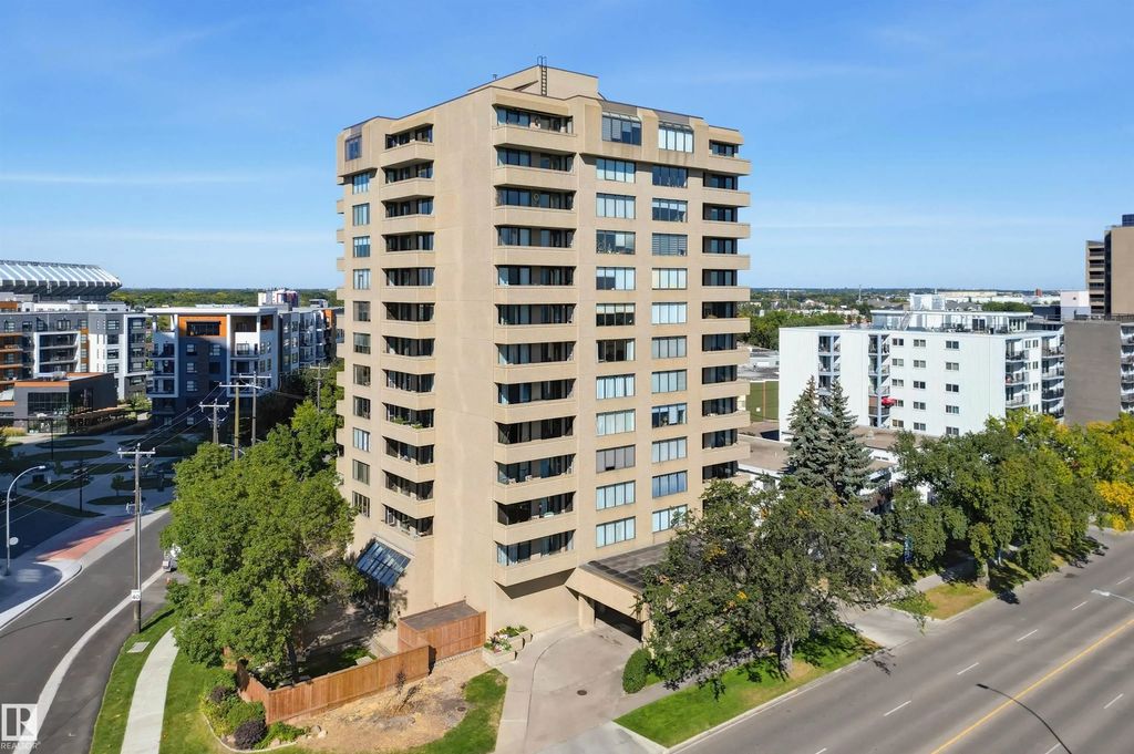 203 8340 Jasper Avenue, Edmonton