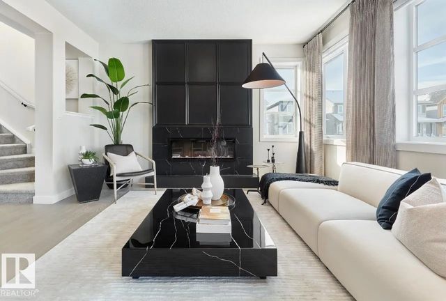 2504 204 Street Nw, Edmonton