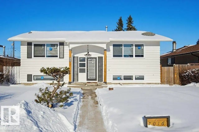7016 92a Avenue Nw, Edmonton
