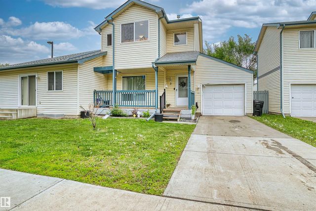 Photo for MLS®# E4507668 - home for sale at 10909 106 Street Northwest, Central Mcdougall, Edmonton AB