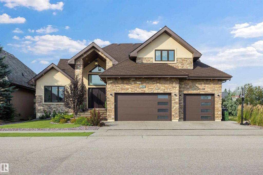 2793 Wheaton Drive, Edmonton