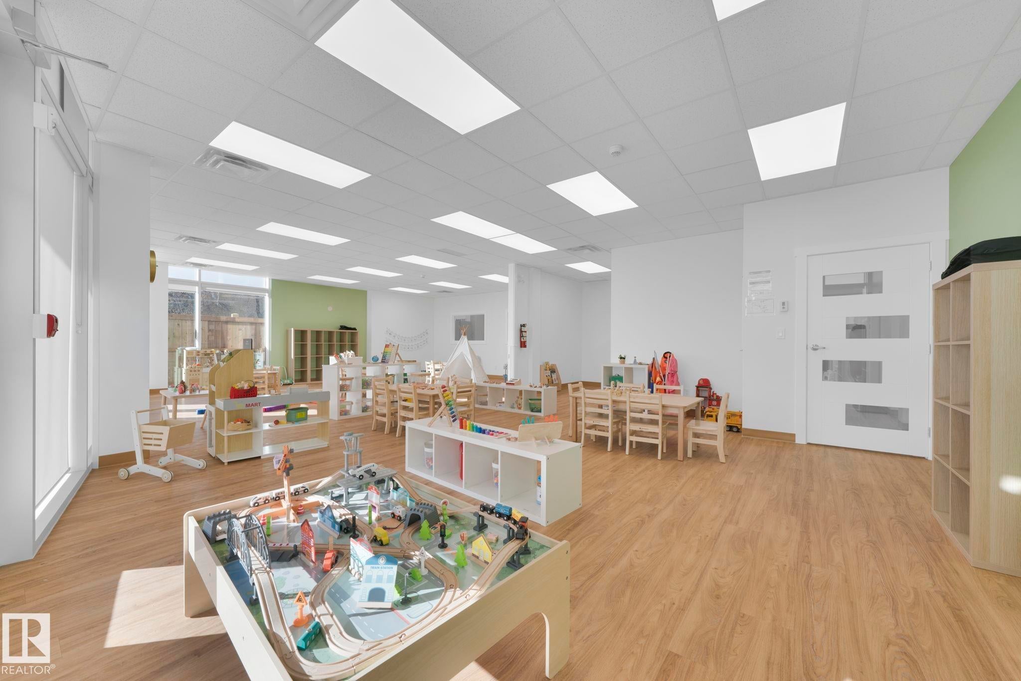 00 00 Avenue, Edmonton