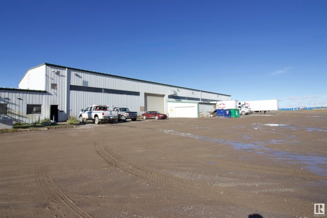 6410 90 Avenue, Calgary