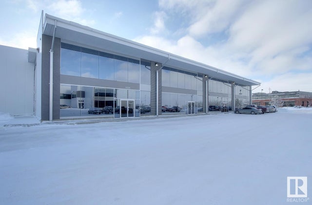 201 125 Carleton Drive, St. Albert