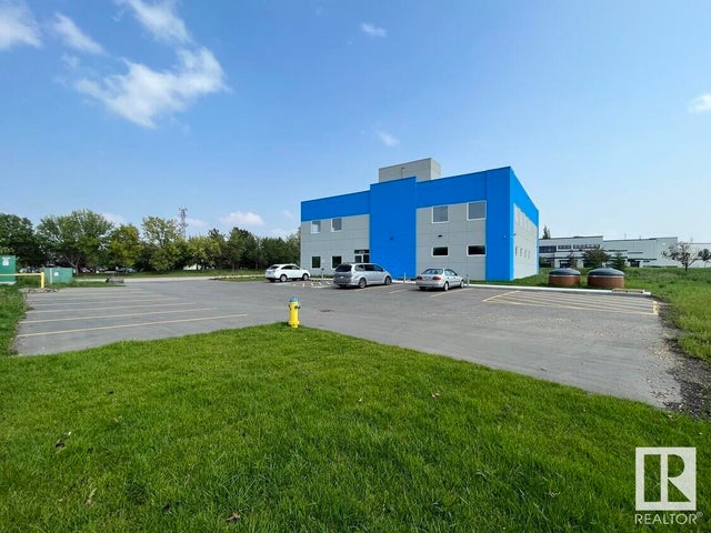 1932 94 Street Nw, Edmonton